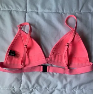 Hot Pink Crotchet Neoprene Tringl Bikini Small Top thumbnail 3