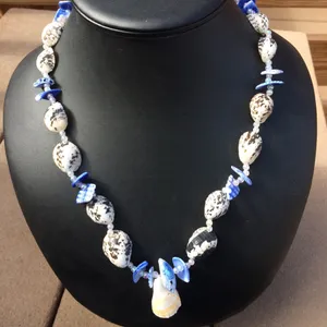 Shell 🐚 Necklace thumbnail 1