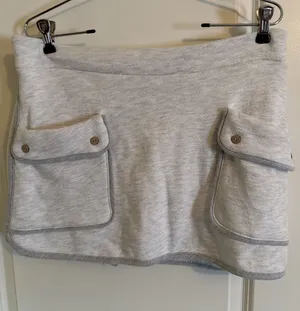NWT Bucket List Hold Your Hand Skort Ash Gray Large Athleisure Preppy thumbnail 1