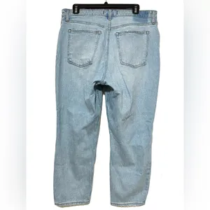 Abercrombie & Fitch Curve Love The Mom High Rise 14 thumbnail 2