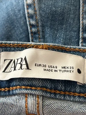 Zara The Bootcut Distressed Raw Frayed Hem Cropped Jeans Sz 6 Cotton Med Wash thumbnail 8