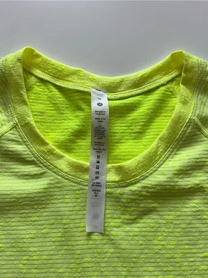 lululemon athletica NWT Swiftly Tech SS 2.0 Disorted Noise Neon Lemon Sorbet-10 thumbnail 6