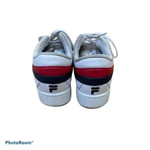 FILA Women’s White Retro Court Sneakers Size 9 Red Navy Stripe Leather Low Top thumbnail 3