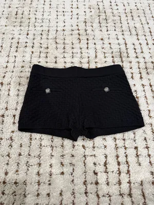 Edikted — Black Knit Women’s Shorts thumbnail 2