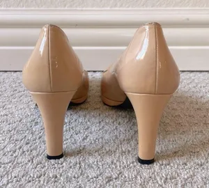 COPY - Stuart Weitzman Nude Round Toe Pumps thumbnail 4