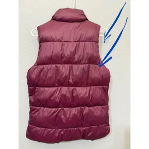 Old Navy‎ Womens M Tall Puffer Vest Burgundy Fleece Lined Quilted Mock Neck thumbnail 9