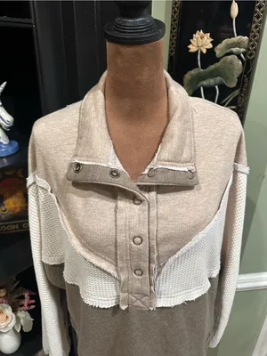 BKE Pieced Henley Pullover – Heathered Waffle Knit – Size Medium thumbnail 2