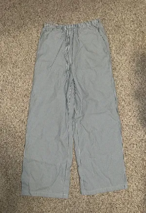 SheIn Blue Stripped Pants thumbnail 2