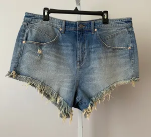 FESTI Torrid 18 Blue Denim Distressed Frayed Hem Festival‎ coastal cowgirl thumbnail 1