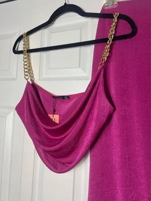 Boohoo Pink Textured Slinky Chain Strap Crop Top & Ruched Skirt Set Size 12 L thumbnail 5