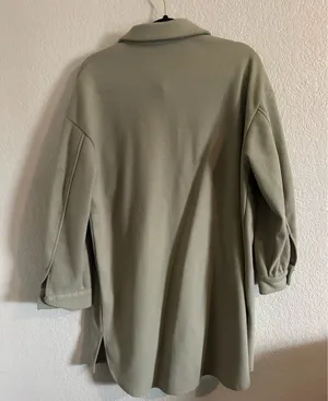 Coat  thumbnail 3