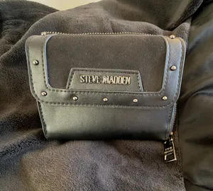 Steve Madden Wallet thumbnail 1
