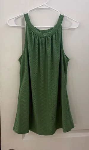 Green tank top Size M thumbnail 1