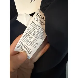 Spanx Soft & Smooth Shelf Bra Tank Top - Built-In Shelf Bra Black XL NWT thumbnail 4
