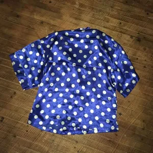 Victoria’s Secret P polka dot satiny shirt thumbnail 4