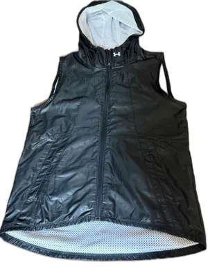 Under Armour Run True Hooded Running Vest Womens S Black Full Zip 1290900 thumbnail 1