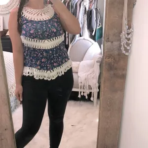Entro size small blue & pink floral crochet top thumbnail 2