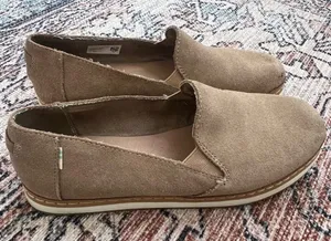 TOMS Desert Tan Suede Women's Palma Wrap Slip-Ons 10014282 size 8 thumbnail 1