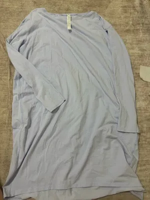 Lululemon back in action long sleeve dress size 8 thumbnail 2