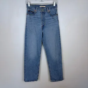 Levi's Ribcage Straight Ankle Jeans Medium Indigo Blue Highest Rise Size 26 thumbnail 2