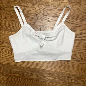 Universal Threads Linen Blend smocked cropped top White Size Large thumbnail 2