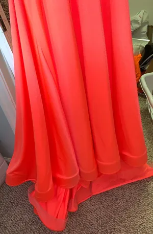 Rachel Allen Prom Dress thumbnail 5