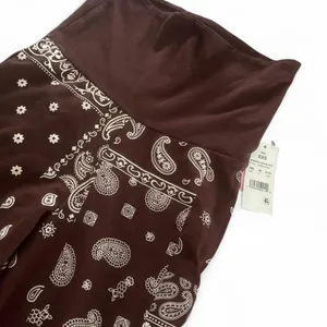 Brown Bandana Paisley Flare Leggings XXS NWT thumbnail 5