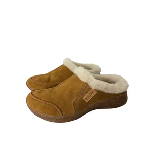 Taos Future Chestnut Suede Slip On Platform Mule Clogs Size 6 NWB thumbnail 3