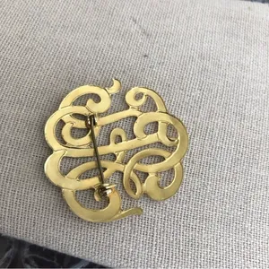 Vintage Silver Tone Brooch thumbnail 2