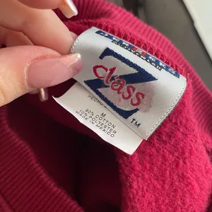 Vintage Y2K‎ Embroidered Oversized Crewneck Sweater Size Medium Red thumbnail 3