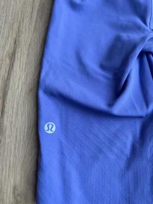 Lululemon Senseknit High-Rise 10" Shorts thumbnail 4