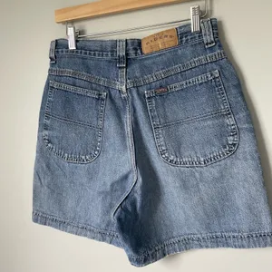 Riders By Lee Vintage Denim High-Rise Shorts 100% Cotton Blue Women's Size 10 thumbnail 4