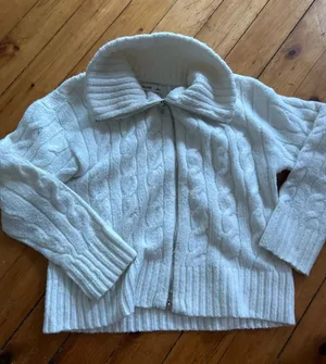 Hollister white cloud knitted jumper zip cardigan collared xl thumbnail 1