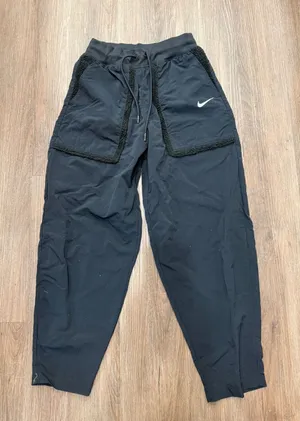 Nike Womens Sportswear Nylon Sherpa Trim Jogger Pants Black Small DQ6809-010 thumbnail 1