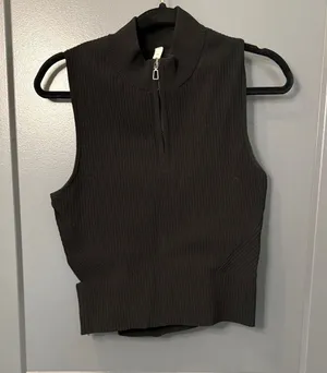 Lululemon Black Halter Top thumbnail 1