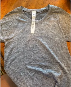 Lululemon Swiftly Tech 2.0 Short Sleeve thumbnail 2