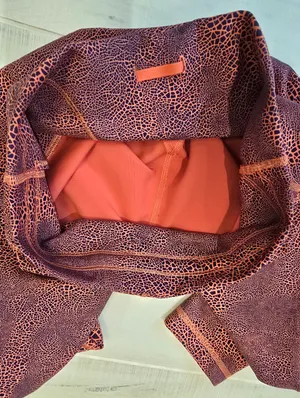 {8} Lululemon Wunder Under Train HR Crop Crackle Glaze Vintage Orange Larkspur thumbnail 13