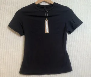 SKIMS Fits Everybody Short Sleeve T-Shirt S thumbnail 3