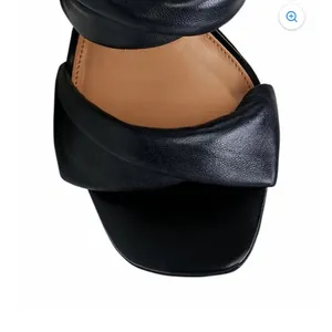 NIB Vince Camuto VC-Andrequa Black Leather Strappy Square Toe Heels thumbnail 7