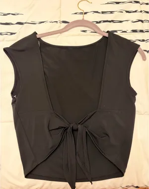 Wild Fable Top Back Open Crop top thumbnail 2