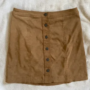 Abercrombie & Fitch Womens Camel Brown Faux Suede Button‎ Front Mini Skirt Small thumbnail 2