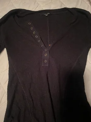 Size Small Long Sleeve Tee Black thumbnail 2
