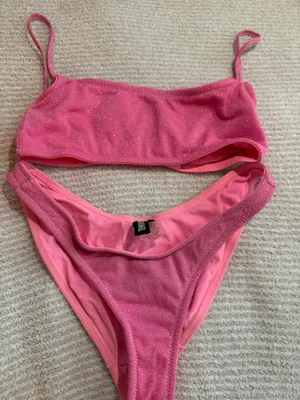 Triangl Bikini pink glittery  thumbnail 2