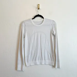 Lululemon | Swiftly Breathe Long Sleeve Athletic Top in White thumbnail 4