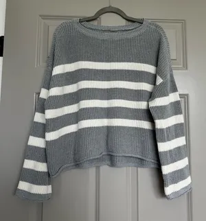 SO Sweater thumbnail 1