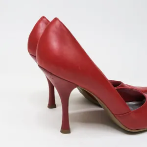 Vintage Y2K BCBGirls Red Pointed Toe Pumps thumbnail 4