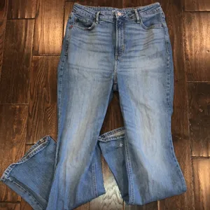 Old navy higher high rise flare jeans size 10 thumbnail 5