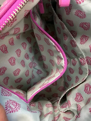 Vera Bradley Carson Hobo‎ Crossbody Bag Top & Side Zip Pink “Wildflower Quilted thumbnail 3