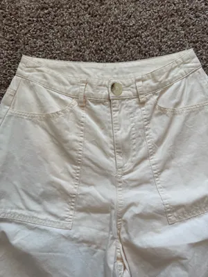 Le lis High-Waisted Cream Linen Khaki Pant thumbnail 3
