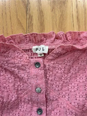 POL In Fair Verona Button Up Crop Top Pink‎ Eyelet Ruffle Cap Sleeve Small thumbnail 6